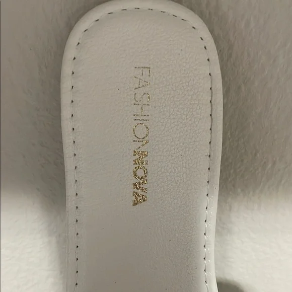 Fashion Nova Cream and Brown Sandals with Bow Detail - Picture 3 of 6